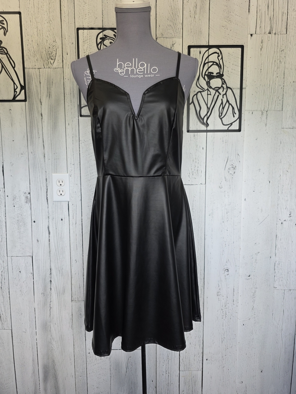 Streetwear Society Black Faux Leather Fit & Flare Dress Size L Date Night Sexy